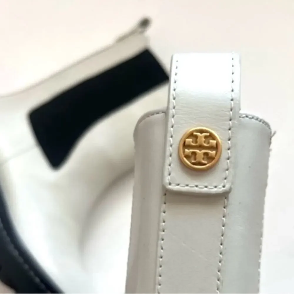 Tory Burch Benton Chelsea Boot Size 8 White Leather Black Lug Platform Sole New